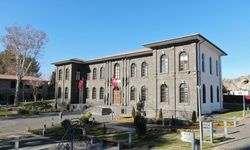 İlk kez Diyarbakır’da, “Eş Başkanlık” için ceza verildi