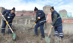Diyarbakır'da mezarlıklar için temizlik ekibi kuruldu