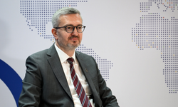 Burhanettin Duran kimdir?